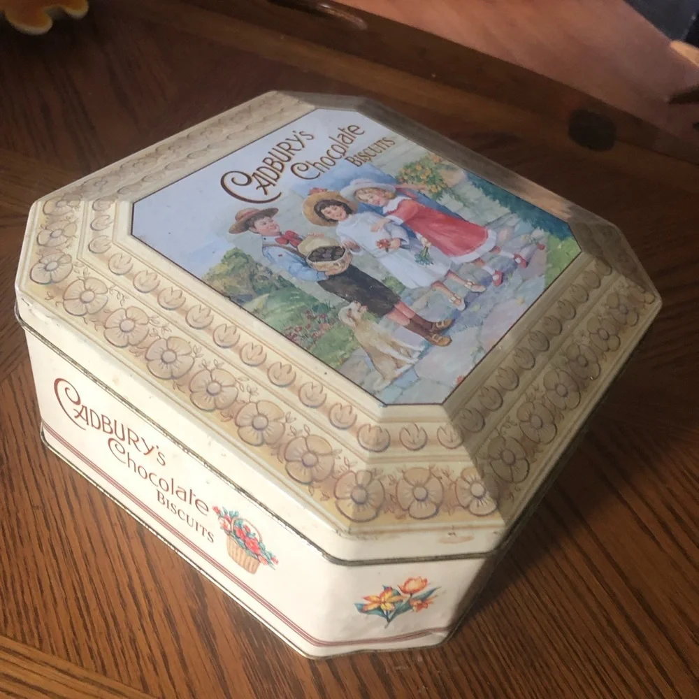 Vintage Biscuit Tin